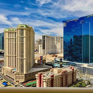 Apartment Strip View Balcony - No Fee !, Las Vegas